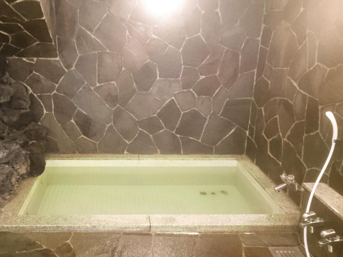 ליאמה Hotel Madam Mirei מראה חיצוני תמונה